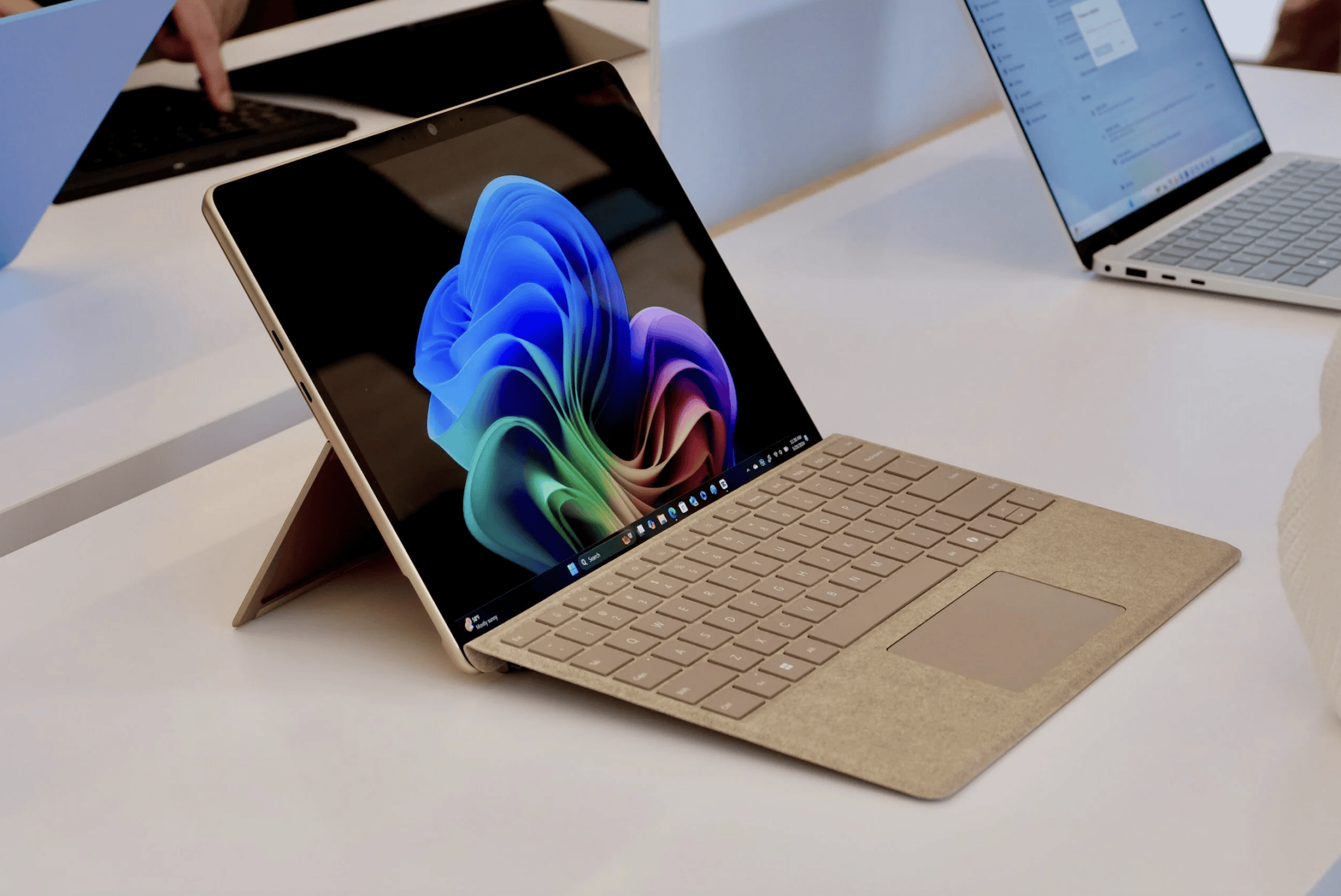 Captura de tela do laptop Microsoft Surface Pro 11 CoPilot +